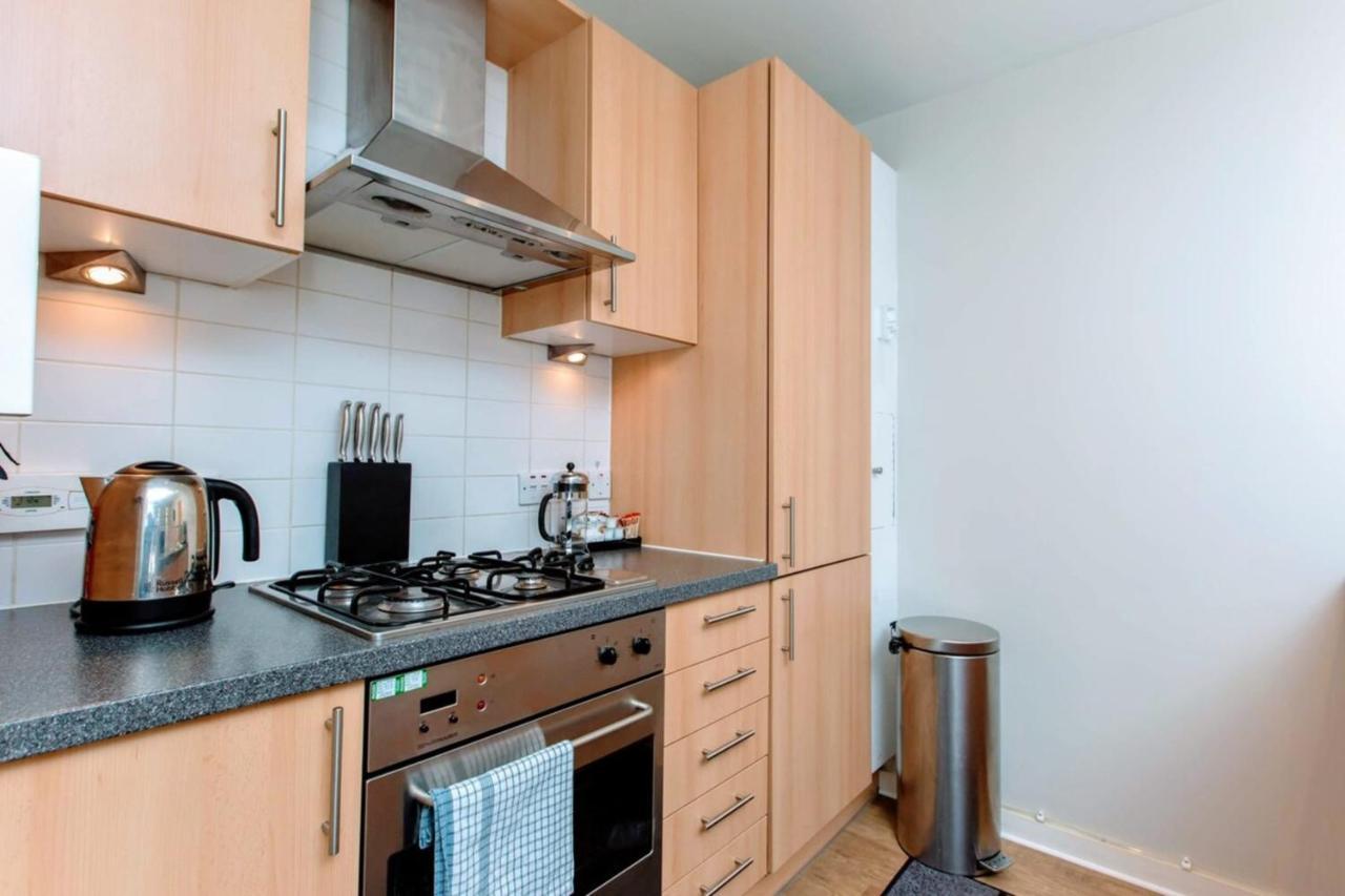 Bright And Stylish Apartment - Old Town Edinburgh Bagian luar foto